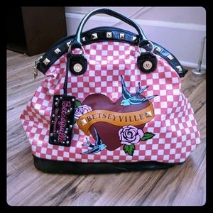 🎀 Betseyville Checkered purse 💘